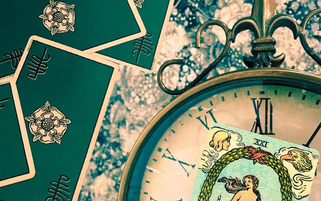 迷った時に頼りになるココナラの当たる占い師が使うタロット