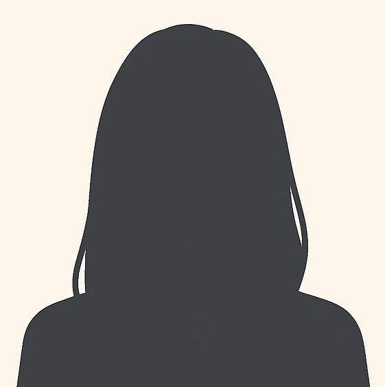 占いジプシーを克服できたAさんのシルエット